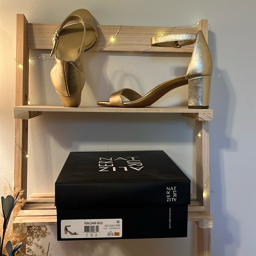 Naturalizer Metallic Gold Ankle Strap Block Heel Sandals